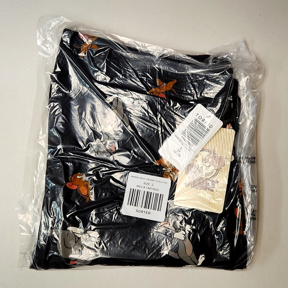 ❤️NWT VINTAGE TORRID LEGGING - TOM & JERRY - CROP LENGTH - PLUS SIZE - Picture 9 of 16